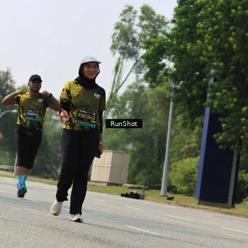 Runner Photo 7057781