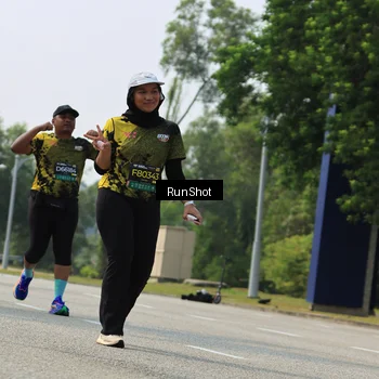 Runner Photo 7057794