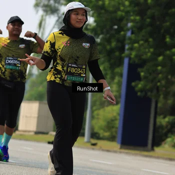 Runner Photo 7057810