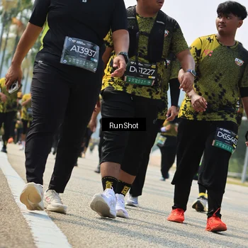 Runner Photo 7057887