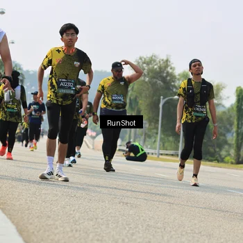 Runner Photo 7057921