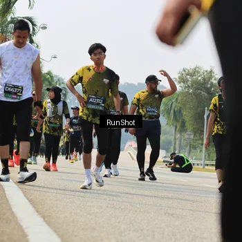 Runner Photo 7057923
