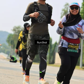 Runner Photo 7057938
