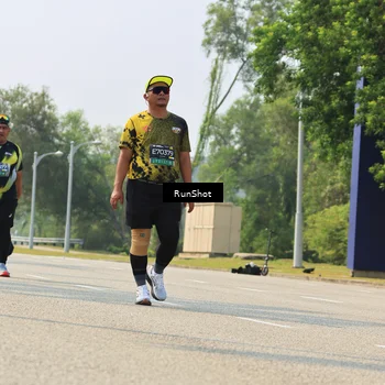 Runner Photo 7057973