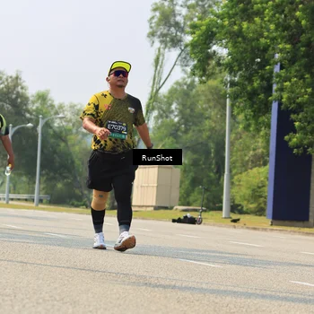Runner Photo 7057975
