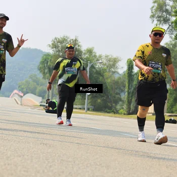 Runner Photo 7057979