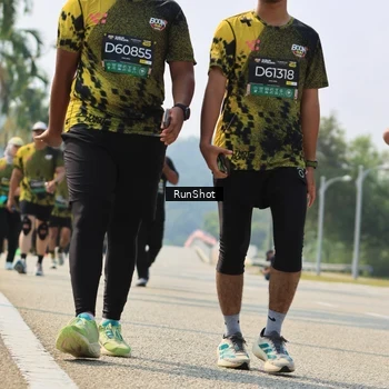 Runner Photo 7058001
