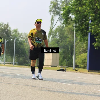 Runner Photo 7058009