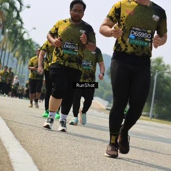 Runner Photo 7058039