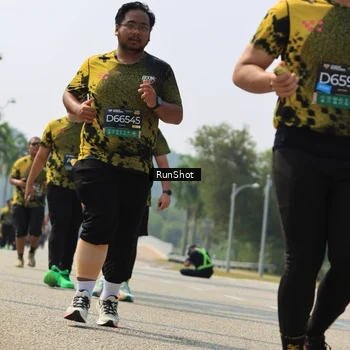 Runner Photo 7058045