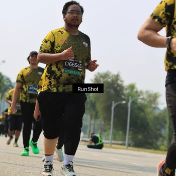 Runner Photo 7058050