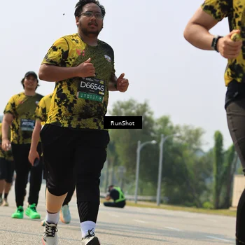 Runner Photo 7058054