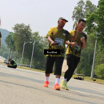 Runner Photo 7058056