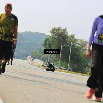 Runner Photo 7058060