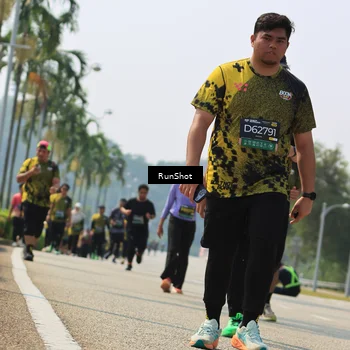 Runner Photo 7058064