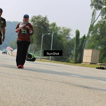 Runner Photo 7058121
