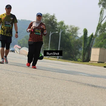 Runner Photo 7058122