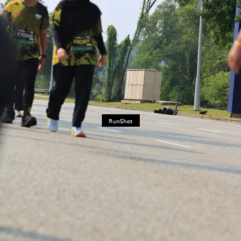 Runner Photo 7058157