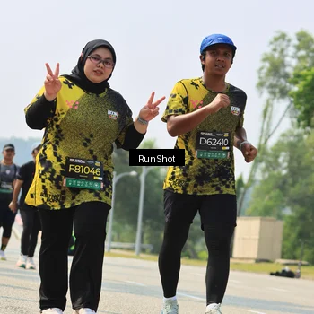 Runner Photo 7058175