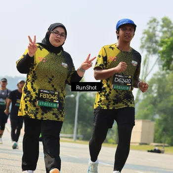 Runner Photo 7058177