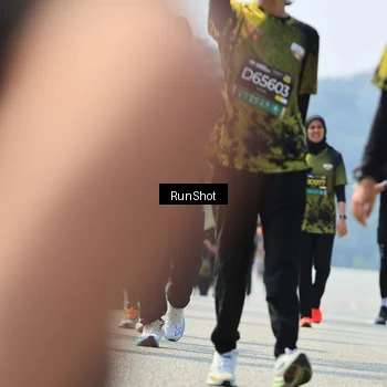 Runner Photo 7058192