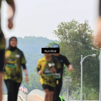 Runner Photo 7058214