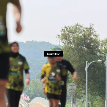 Runner Photo 7058216