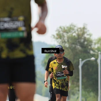 Runner Photo 7058217