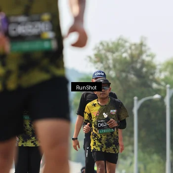 Runner Photo 7058222