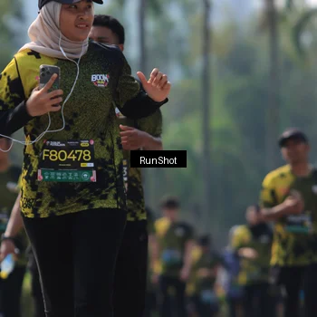Runner Photo 7058253