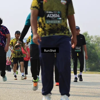 Runner Photo 7058265