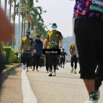 Runner Photo 7058271