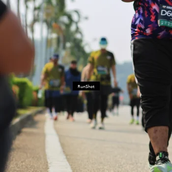 Runner Photo 7058278