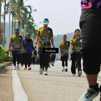 Runner Photo 7058279