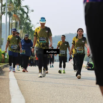 Runner Photo 7058283