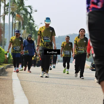 Runner Photo 7058285