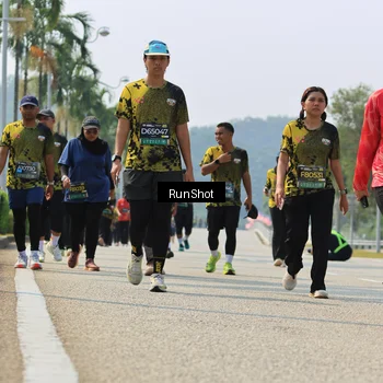 Runner Photo 7058291