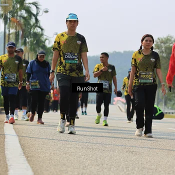 Runner Photo 7058292