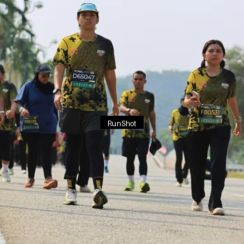 Runner Photo 7058296