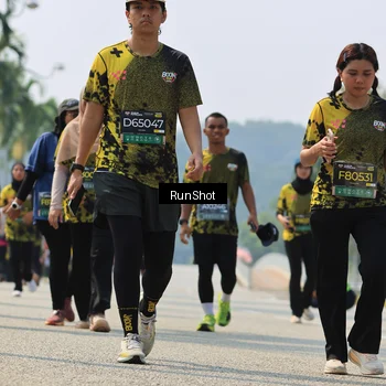 Runner Photo 7058299