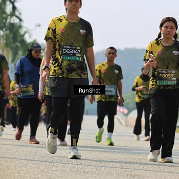 Runner Photo 7058302