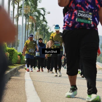 Runner Photo 7058305