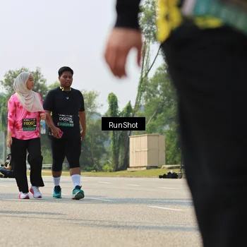 Runner Photo 7058342