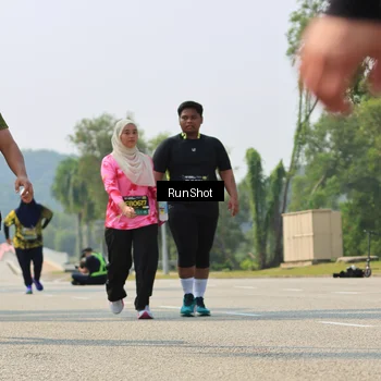 Runner Photo 7058346