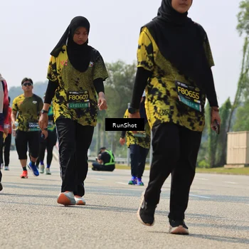 Runner Photo 7058381