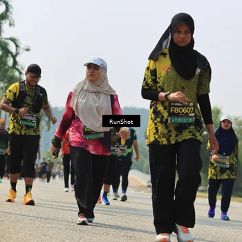 Runner Photo 7058389