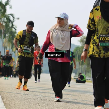 Runner Photo 7058402
