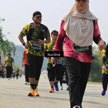 Runner Photo 7058421
