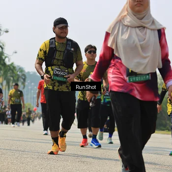 Runner Photo 7058422