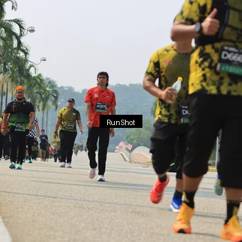 Runner Photo 7058442